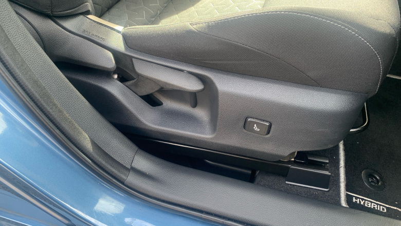 Toyota Corolla 1.8 VVT-i Hybrid Icon 5dr CVT Hybrid Estate